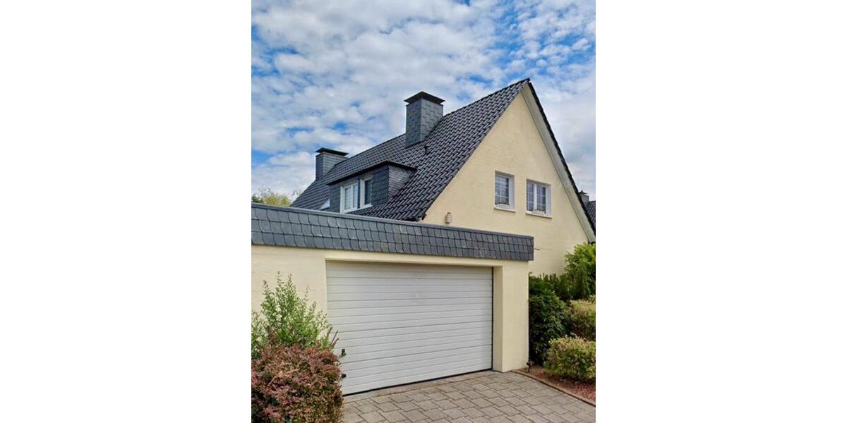 Einfamilienhaus Essen Stadtbezirk VII - 8 Zimmer, 200 m&sup2;, 749.000&euro; | Angebot:26819094