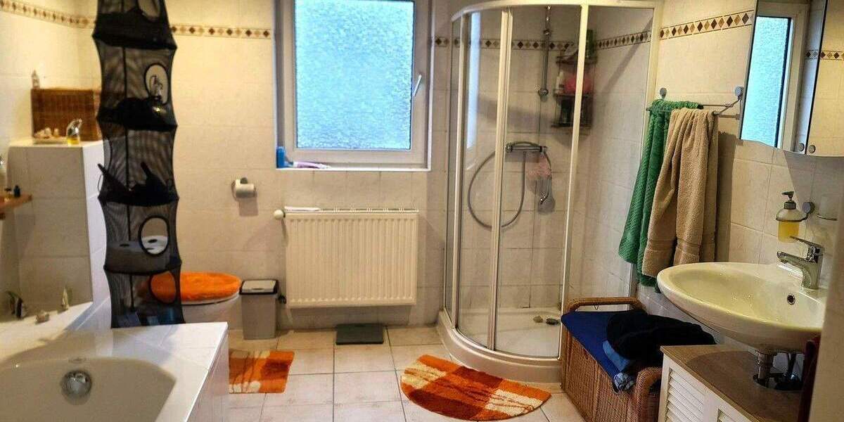 Doppelhaushälfte Rheinberg Orsoy - 7 Zimmer, 126 m&sup2;, 395.000&euro; | Angebot:25781574
