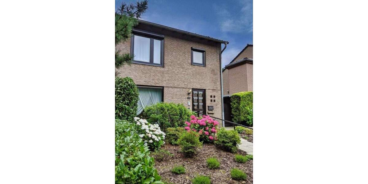 Reihenendhaus Krefeld Traar - 4 Zimmer, 100 m&sup2;, 389.000&euro; | Angebot:25109596