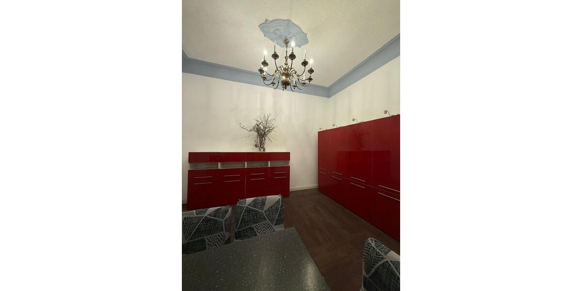 Erdgeschoßwohnung Düsseldorf Oberbilk - 4 Zimmer, 98 m&sup2;, 1.500&euro; | Angebot:25195448