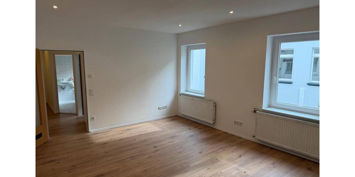 Etagenwohnung Krefeld Cracau - 2 Zimmer, 60 m&sup2;, 470&euro; | Angebot:26184765