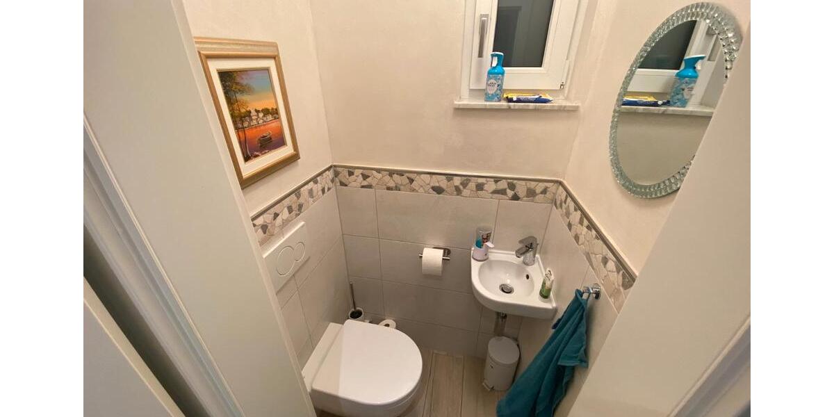 Doppelhaushälfte Duisburg Huckingen - 7 Zimmer, 120 m&sup2;, 575.000&euro; | Angebot:26367555
