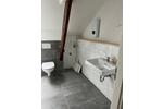 Dachgeschoßwohnung Krefeld Cracau - 3 Zimmer, 63 m&sup2;, 135.000&euro; | Angebot:26184839