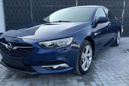 Opel Insignia 99.915 km 12.900 &euro; Oberhausen 46047