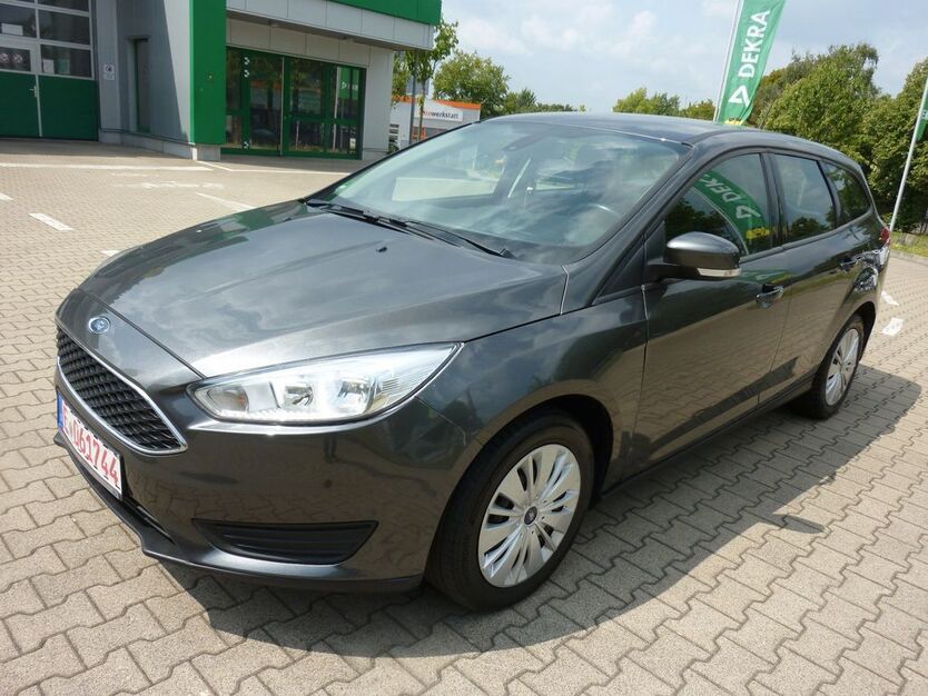Ford Focus 168.000 km 5.999 € Essen 45144