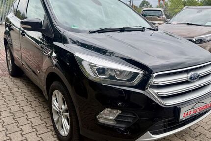 Ford Kuga 112.520 km 11.800 &euro; Moers 47445
