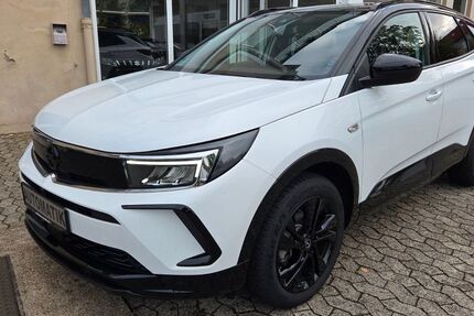 Opel Grandland (X) 7.200 km 24.990 € Erkrath 40699
