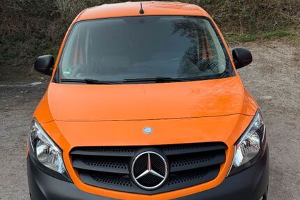 Mercedes-Benz Citan 97.000 km 7.950 &euro; Essen 45356