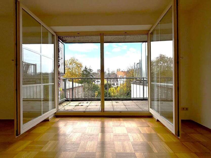 Haus zum Kaufen in Neuss 1.495.000 € 396 m²