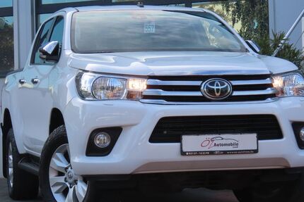 Toyota Hilux 266.352 km 24.900 € Neuss 41469