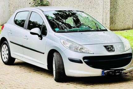 Peugeot 207 65.000 km 4.700 € Viersen 41749