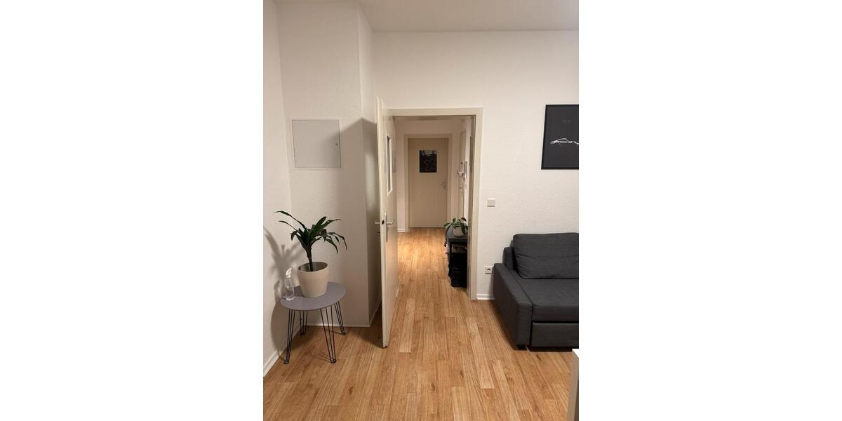 Etagenwohnung Düsseldorf Oberbilk - 3 Zimmer, 67 m&sup2;, 580&euro; | Angebot:24616426