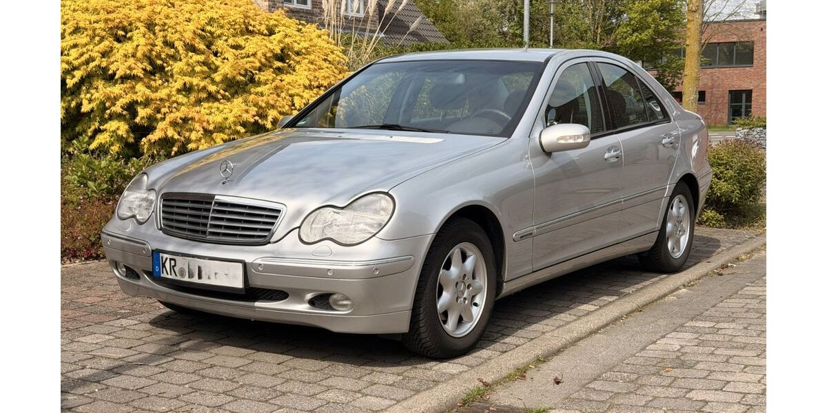 Mercedes-Benz C 180 64.500 km 6.999 &euro; Wachtendonk 47669