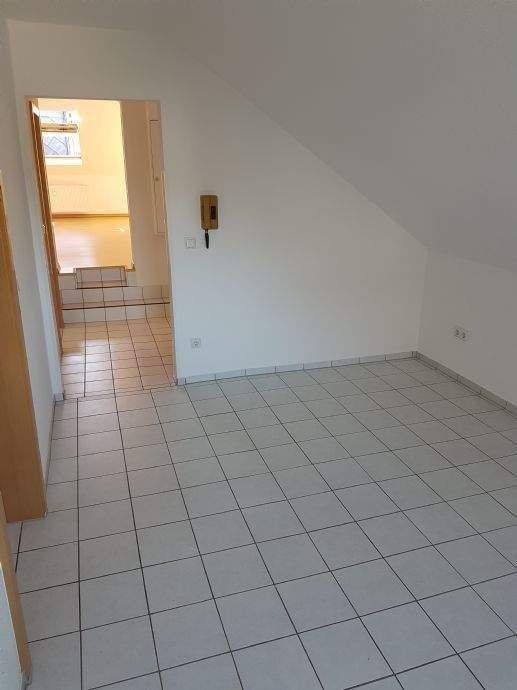 TOP!!! RENOVIERTES + TOP AUFGETEILTES + GROSSZÜGIGES DACHGESCHOSS APARTMENT in OBERHAUSEN - KLOSTERHARDT!!! 2 zimmer