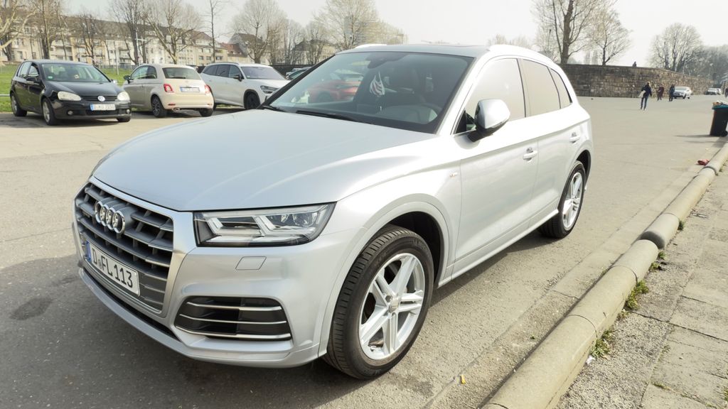 Audi Q5 52.000 km 29.750 &euro; Düsseldorf 40476