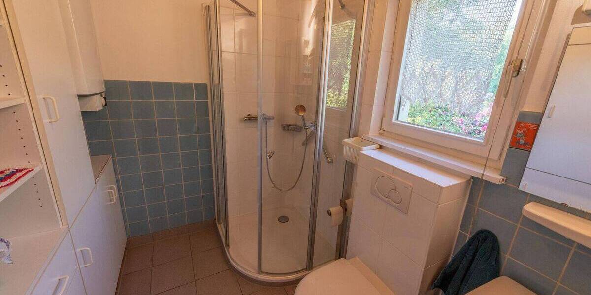 Einfamilienhaus Essen Bergerhausen - 8 Zimmer, 180 m&sup2;, 345.000&euro; | Angebot:26583846