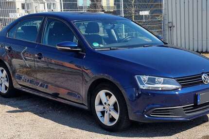 VW Jetta 170.000 km 6.450 € Duisburg 47055