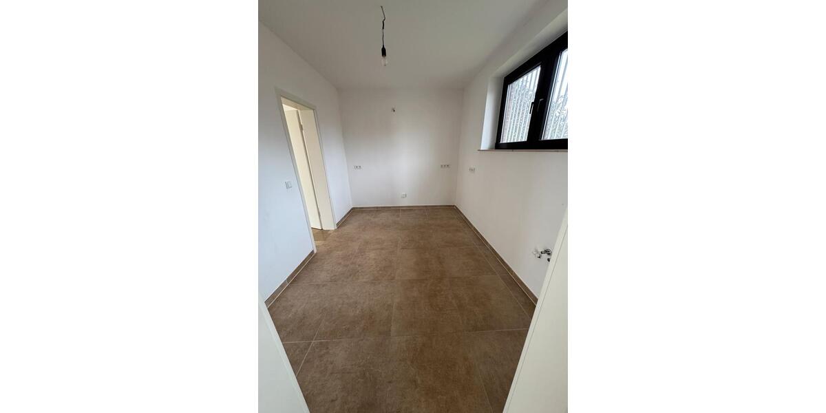 Bungalow Duisburg Essenberg - 4.5 Zimmer, 130 m&sup2;, 384.000&euro; | Angebot:26932007