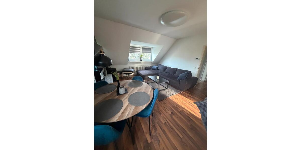 Dachgeschoßwohnung Oberhausen - 2 Zimmer, 47 m&sup2;, 450&euro; | Angebot:26341772