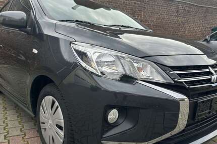 Mitsubishi Space Star 1.122 km 12.399 € Willich 47877