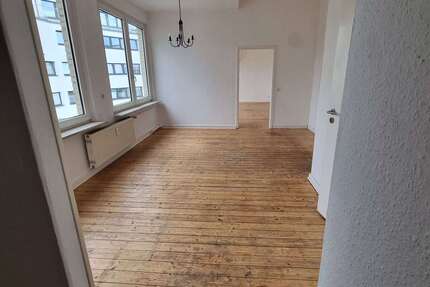 Wohnung Krefeld Cracau - 4 Zimmer, 103 m&sup2;, 980&euro; | Angebot:26478624