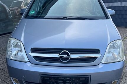 Opel Meriva 120.400 km 2.990 &euro; Oberhausen 46145