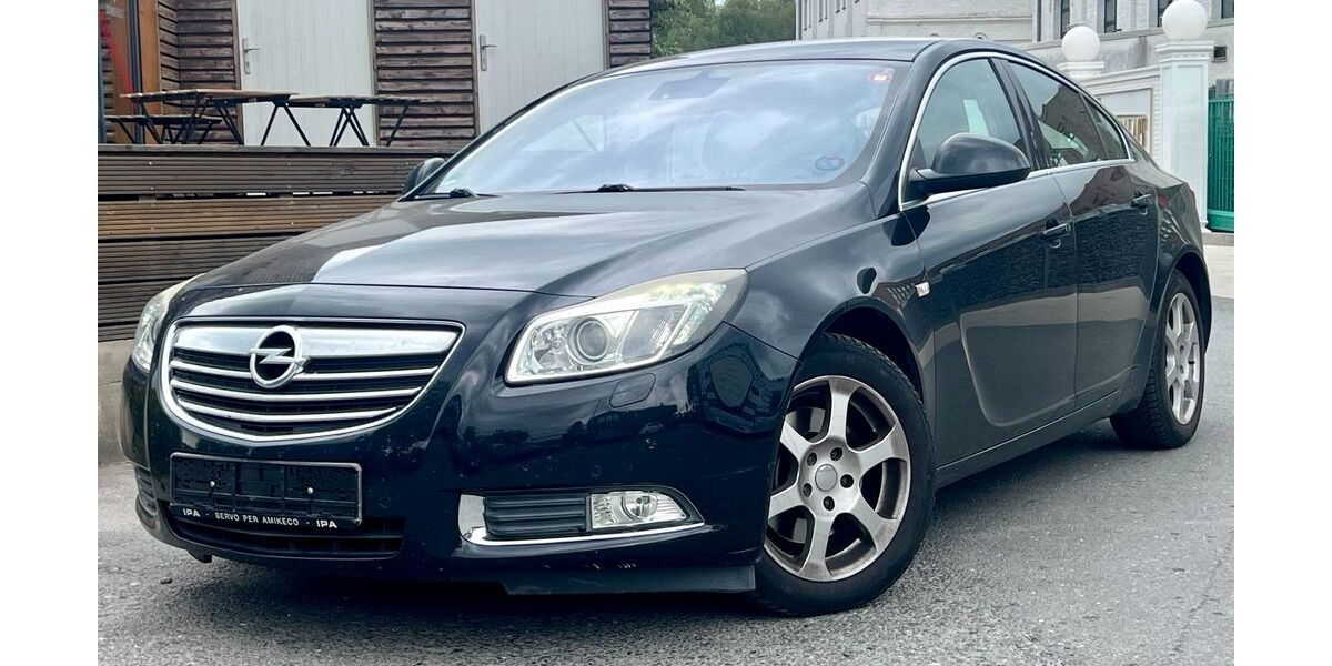 Opel Insignia 85.470 km 3.200 &euro; Gelsenkirchen 45884