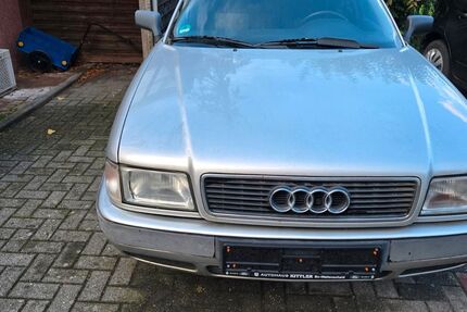 Audi 80 183.000 km 900 &euro; Hünxe 46569