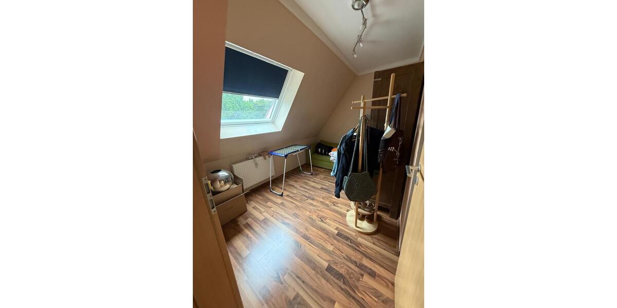 Maisonettenwohnung Duisburg Walsum - 5 Zimmer, 110 m&sup2;, 1.480&euro; | Angebot:25334344