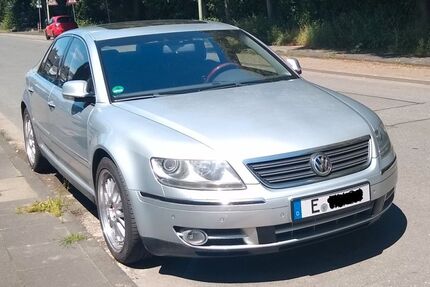 VW Phaeton