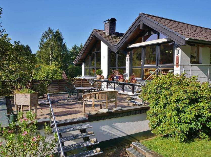 Haus zum Kaufen in Haan 790.000 € 272 m²