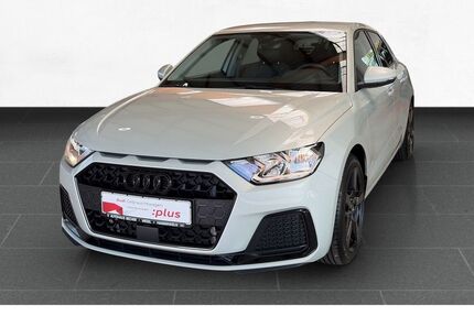 Audi A1 4.555 km 27.460 &euro; Wesel 46485