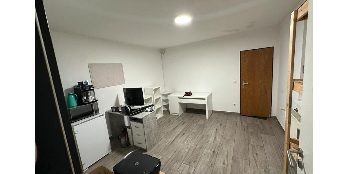Gewerbeobjekt Düsseldorf Niederkassel - 2.490&euro; | Angebot:26093012