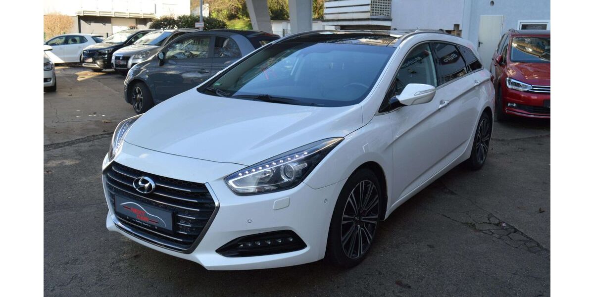 Hyundai i40 133.000 km 7.990 &euro; Mülheim an der Ruhr 45473