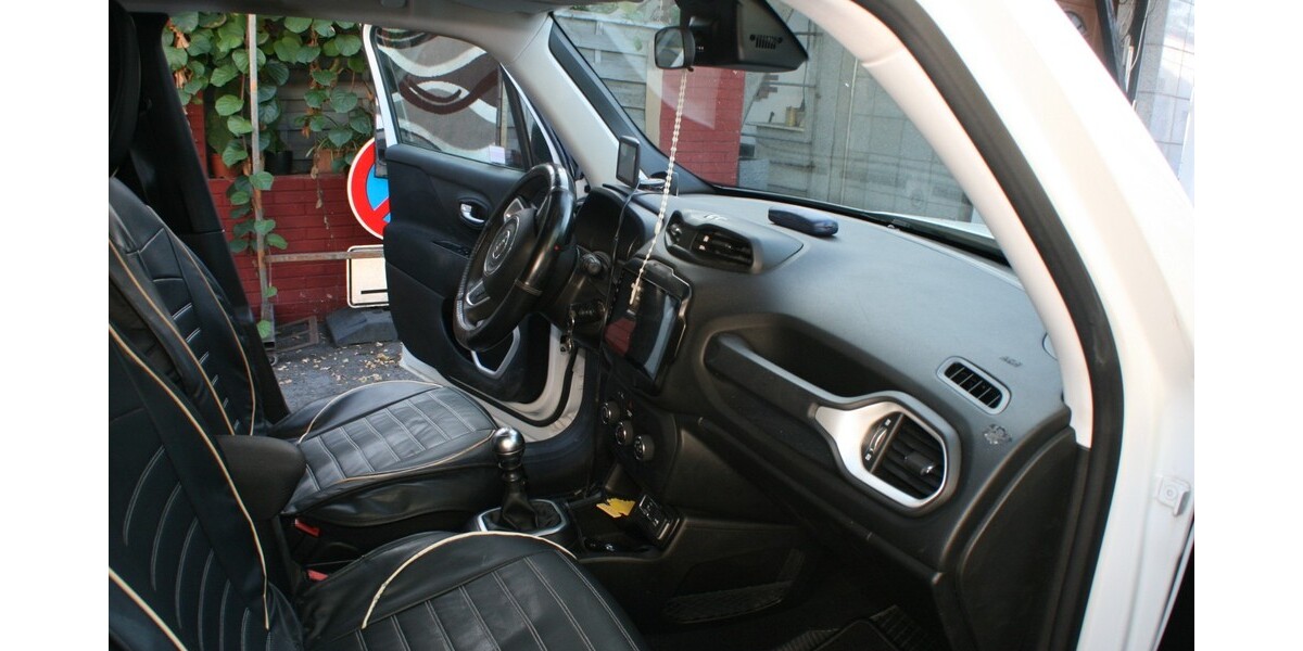 Jeep Renegade 20.555 km 17.450 &euro; Oberhausen 46045