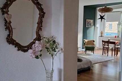 Untermiete: Super zentrale 67 qm, 2 ZKB-Whg Balkon für 2 Monate 2 zimmer