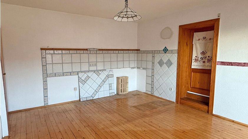 Bauernhaus, Landhaus Duisburg Baerl - 8 Zimmer, 275 m&sup2;, 450.000&euro; | Angebot:27023421