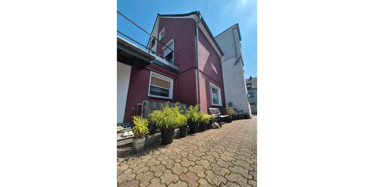 Doppelhaushälfte Duisburg Rheinhausen - 8 Zimmer, 167 m&sup2;, 380.000&euro; | Angebot:27038011