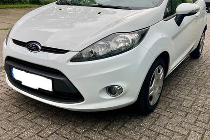 Ford Fiesta 114.000 km 4.600 &euro; Willich 47877