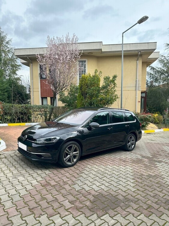 VW Golf 68.000 km 18.500 € Mönchengladbach 41061