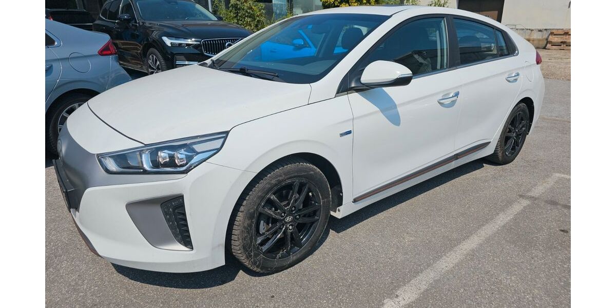 Hyundai IONIQ 54.330 km 13.999 &euro; Gelsenkirchen 45884