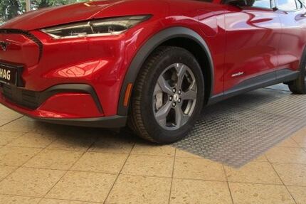 Ford Mustang Mach-E 28.990 km 35.990 &euro; Gelsenkirchen 45881