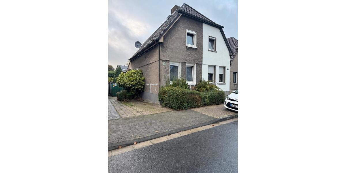 Handwerker aufgepasst - Doppelhaushäfte in Resse zu verkaufen 3 zimmer