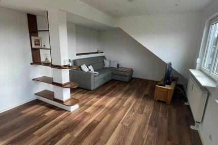 Wohnung Duisburg Röttgersbach - 2 Zimmer, 82 m&sup2;, 650&euro; | Angebot:26572994