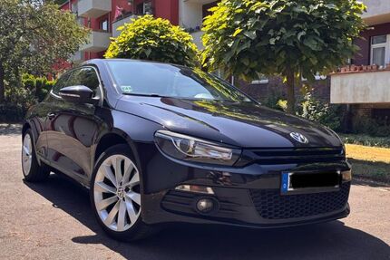 VW Scirocco 193.200 km 5.000 &euro; Duisburg 47053