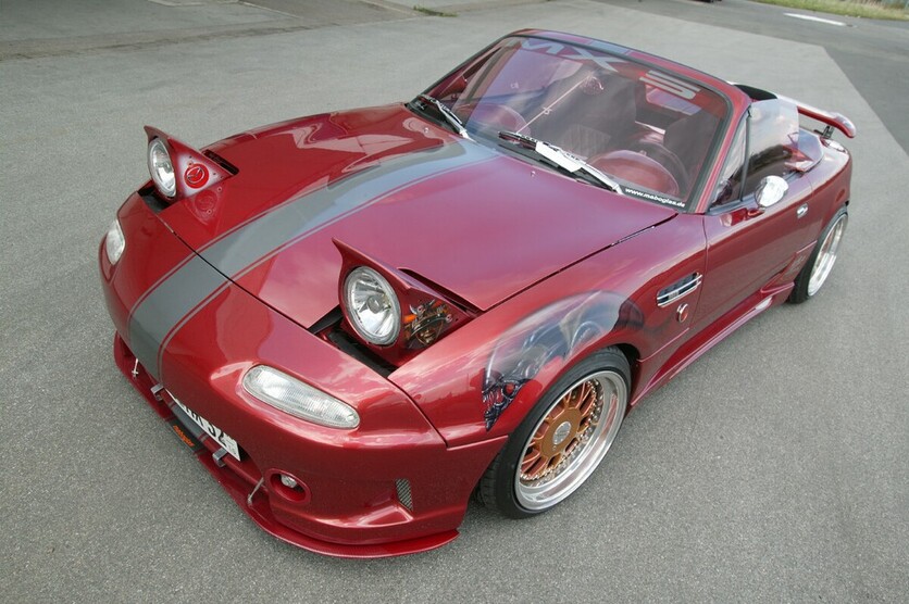 Mazda MX-5 I 116.000 km 25.000 € Grefrath 47929