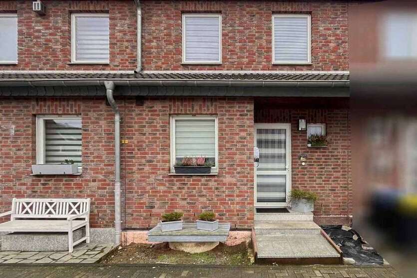 Haus zum Kaufen in Duisburg 380.000 € 102.61 m²