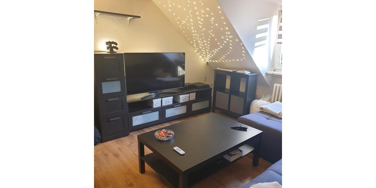 Etagenwohnung Duisburg Mittelmeiderich - 3 Zimmer, 45 m&sup2;, 360&euro; | Angebot:24981823