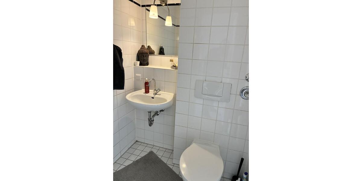 Etagenwohnung Meerbusch - 2.5 Zimmer, 69 m&sup2;, 745&euro; | Angebot:26227974