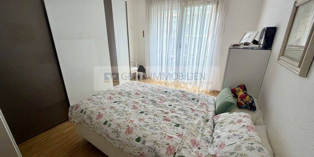 Etagenwohnung Essen Südviertel - 4 Zimmer, 102 m&sup2;, 1.424&euro; | Angebot:26918103